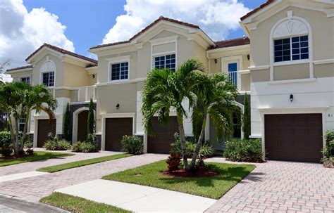 38 days on Zillow. . Townhouses for sale in broward county